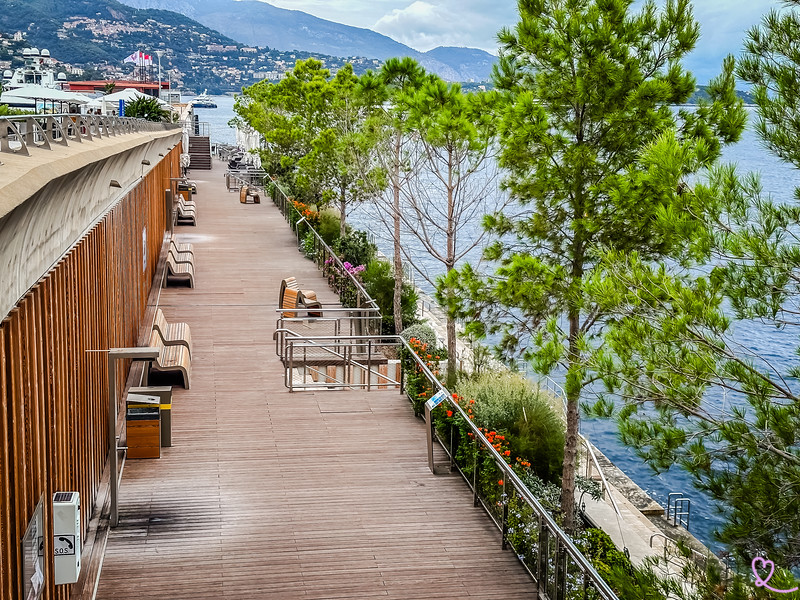 Discover our article on Solarium Beach in Monaco!