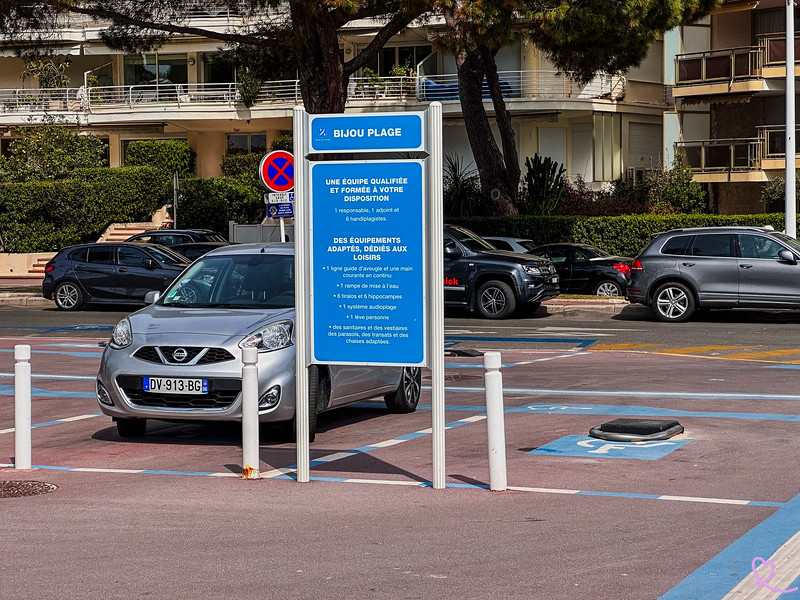 Tous nos conseils pour se garer à Cannes : parkings les plus pratiques, prix, stationnement gratuit, 24h/24...